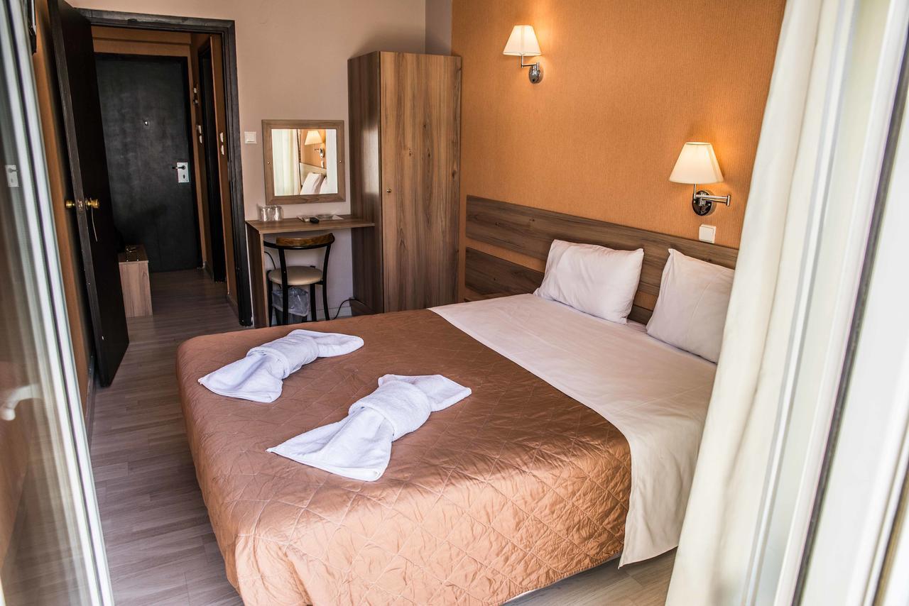 John'S Hotel Chalkís Eksteriør bilde